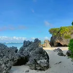 Romantic Sunset Apartment With Balcony 2 Min Walk To The Beach